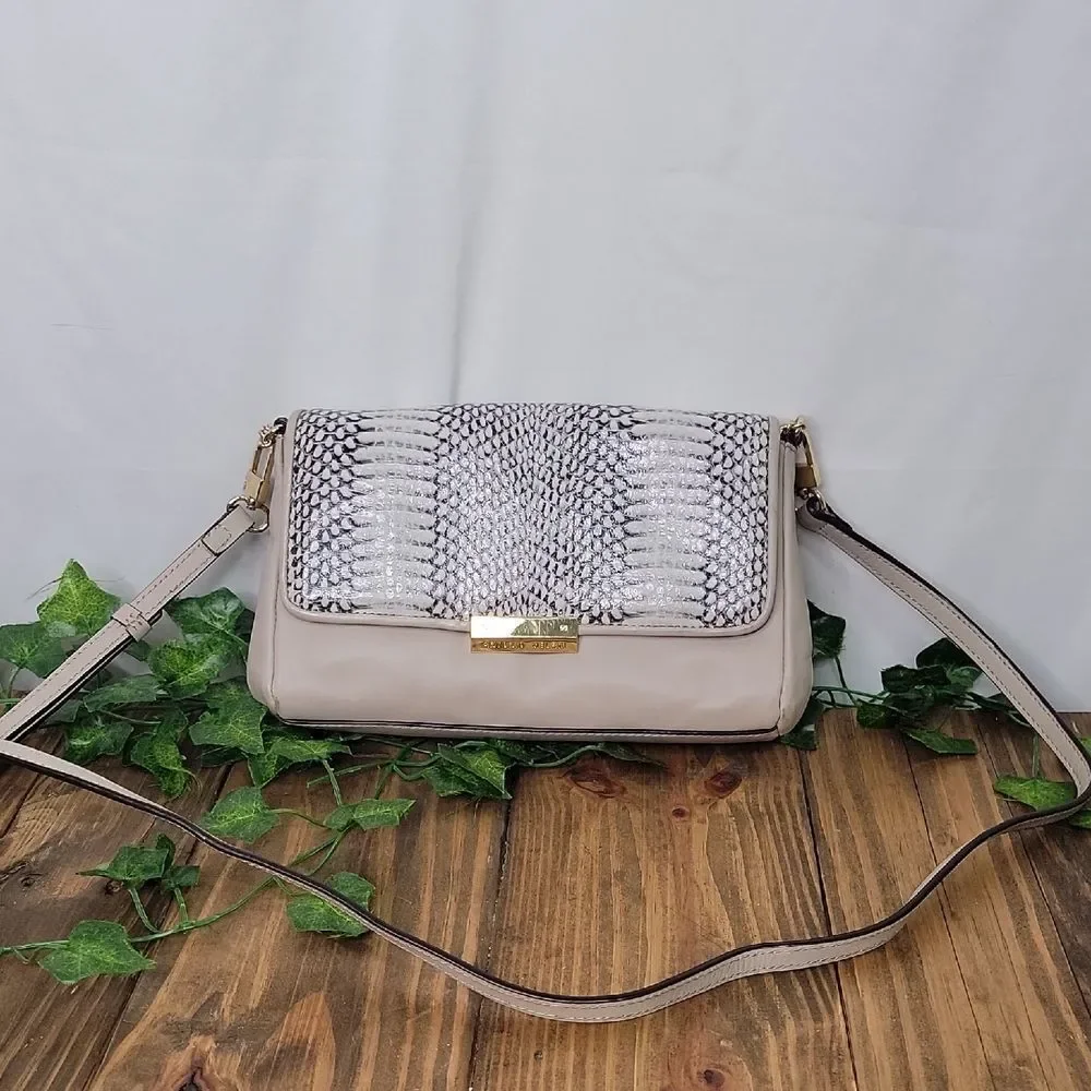 Antonio Melani. Elegant Cream and Silver Snakeskin Bag. EUC